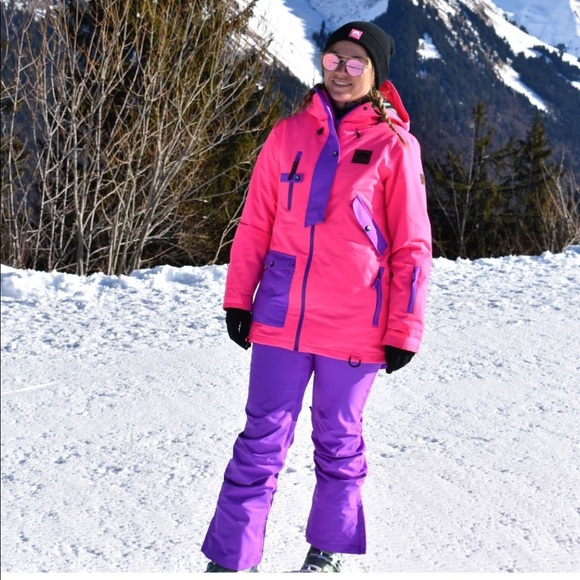 BRAND NEW ELECTRIC PINK SKI PANTS - Picture 2 of 6